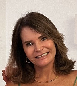 Liz Elaine Sowek, State University of Ponta Grossa , Brazil